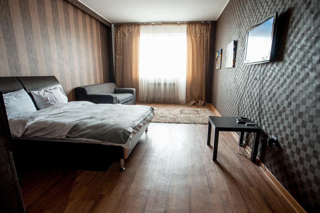 Апартаменты На Маркова Almaty Exterior foto